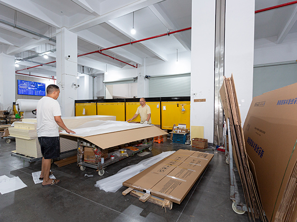 Zhejiang QianDuoMu Intelligent Ornamentum Co., Ltd.